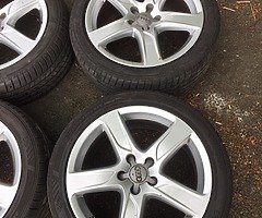 Genuine 18’ Audi 5x112 alloy wheels