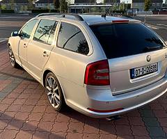 Skoda Octavia Combi VRS TFSI - Image 4/8