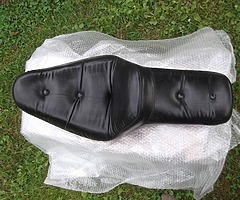 HARLEY DAVIDSON SEAT