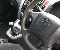 06 HYUNDAI TUCSON 2L PETROL - Image 4/9