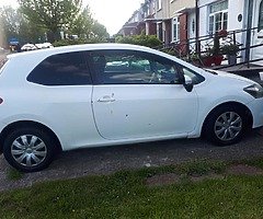 Toyota auris - Image 4/5