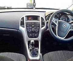 Opel Astra 2012