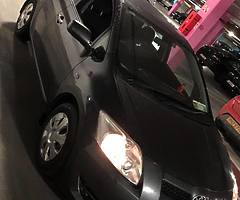 08 Toyota Auris very clean - Image 9/10