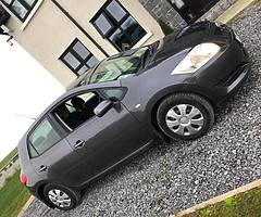 08 Toyota Auris very clean - Image 10/10