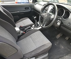 Suzuki Grand Vitara 1.6 petrol - Image 6/8