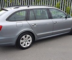 2011 Skoda Superb Estate TDI - Image 4/10