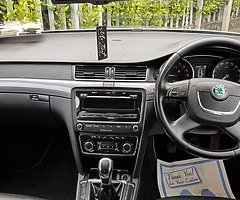 2011 Skoda Superb Estate TDI - Image 5/10