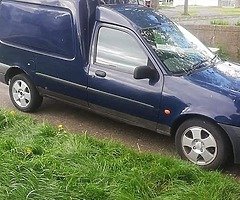 Ford courier