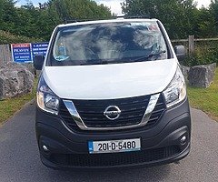 Nissan nv300 - Image 4/10