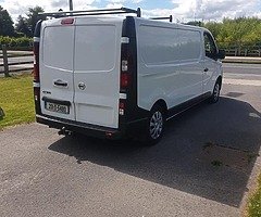 Nissan nv300 - Image 8/10