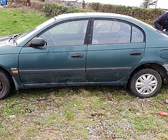 99 TD Avensis