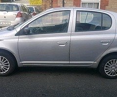 Toyota yaris 01 for parts