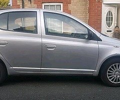 Toyota yaris 01 for parts