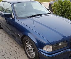 BMW 1999 318is