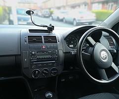 Volkswagen Polo 2005, Petrol 1.2 - Image 6/10