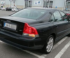 Volvo S60 (04 reg)