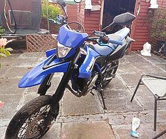 Yamaha wr125r