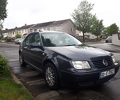 03 Volkswagen bora 1.6 nct’d 7/19