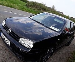 Volkswagen golf - Image 7/10