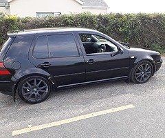 Volkswagen golf - Image 9/10