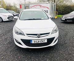 €30 PER WEEK ON FINANCE 2011 OPEL ASTRA DIESEL