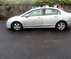 Honda civic hybrid 06 nct passed today till 4/2020 82k miles - Image 9/10