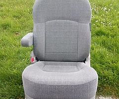 FRONT CAPTAIN SWIVEL SEATS, FOR CAMPER