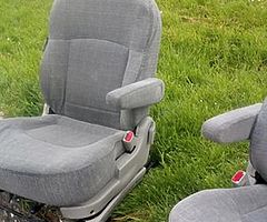 FRONT CAPTAIN SWIVEL SEATS, FOR CAMPER