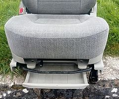 FRONT CAPTAIN SWIVEL SEATS, FOR CAMPER - Image 4/8