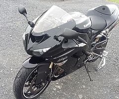 KAWASAKI ZX10R NINJA - Image 9/10