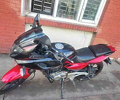 Pulsar 220cc 74lot - Image 4/4