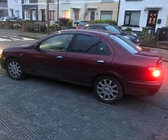 01 almera driving perfect €250