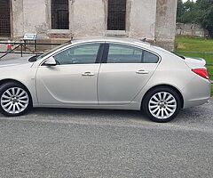 Immaculate Opel Insignia 2.0 Diesel 
SE CDTI 160 BHP ( Half leather interiors )