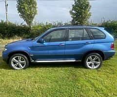 BMW X5 Crewcab