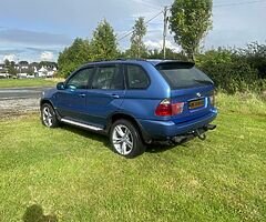 BMW X5 Crewcab