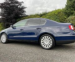 2008 Volkswagen Passat - Image 3/10