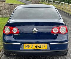 2008 Volkswagen Passat - Image 4/10