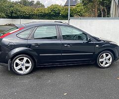 2006 FORD FOCUS 1.4 ZETEC CONNECTION MODEL KEYLESS ENTRY//ALLOYS//NCT 9/23//TAX 9/22 - Image 6/10