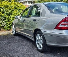 2007 Mercedes C-Class C200 Cdi Low miles - Image 4/10