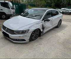 Volkswagen Passat for breaking