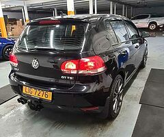 2011 Volkswagen Golf - Image 8/10