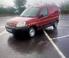 CITROEN BERLINGO POWERSTEERING 5 SPEED GEARBOX QUICK SALE €1250 - Image 5/8