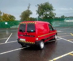 CITROEN BERLINGO POWERSTEERING 5 SPEED GEARBOX QUICK SALE €1250 - Image 8/8