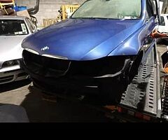 BMW 320  2008 for  parts  only