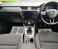 2017 SKODA OCTAVIA SE TECHNOLOGY 2.0 TDI 150BHP - Image 9/10