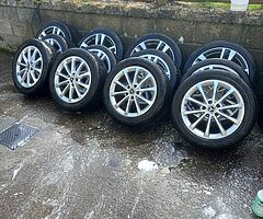 Mercedes 17inch genuine alloy wheels with good Michelin tyres for sale - Image 5/5