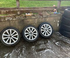 Vw 17inch genuine alloy wheels with tyres for sale