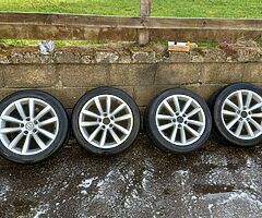 Vw 17inch genuine alloy wheels with tyres for sale - Image 3/4