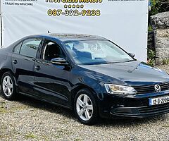 2012 Volkswagen Jetta automatic we finance - Image 4/10