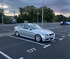 Bmw E90 318d M-Sport (sunroof)